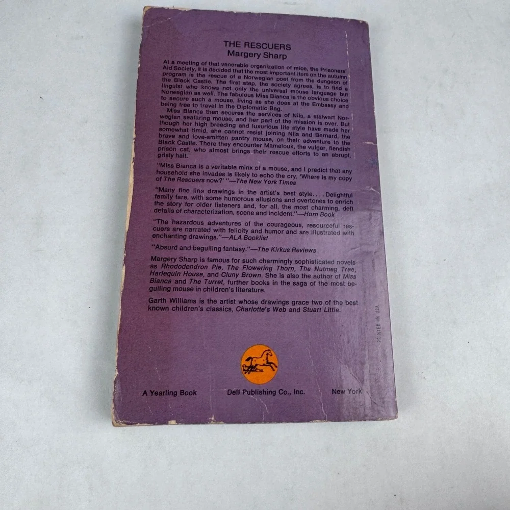 The Rescuers Paperback Book Vintage 1977 Margery Sharp Dell Yearling